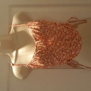 Forever 21 floral cropped top